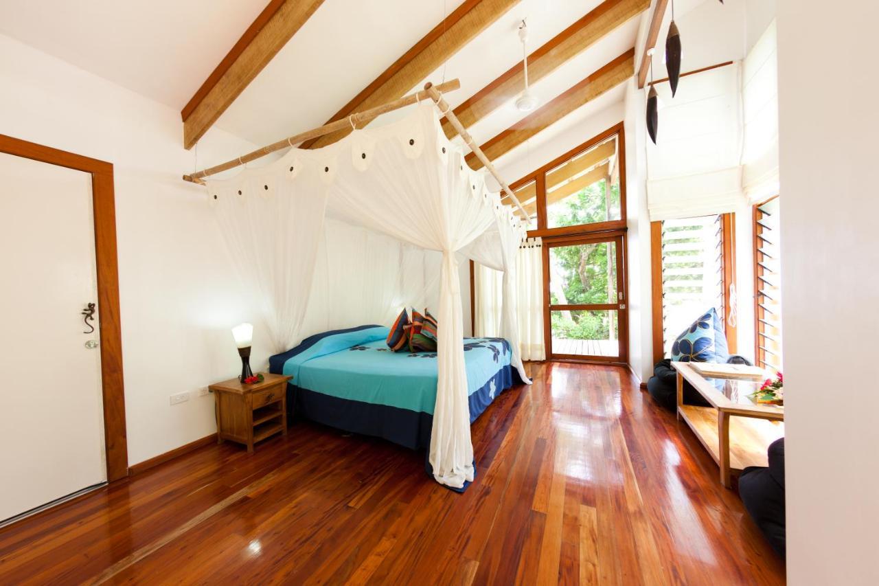 Matanivusi Beach Eco Resort Serua Buitenkant foto